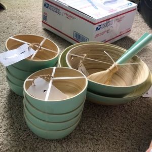 Tommy Bahama Set of 12 Turquoise Salad Soup Bowls